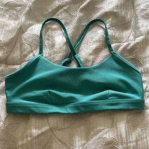 Alo Sports bra size medium